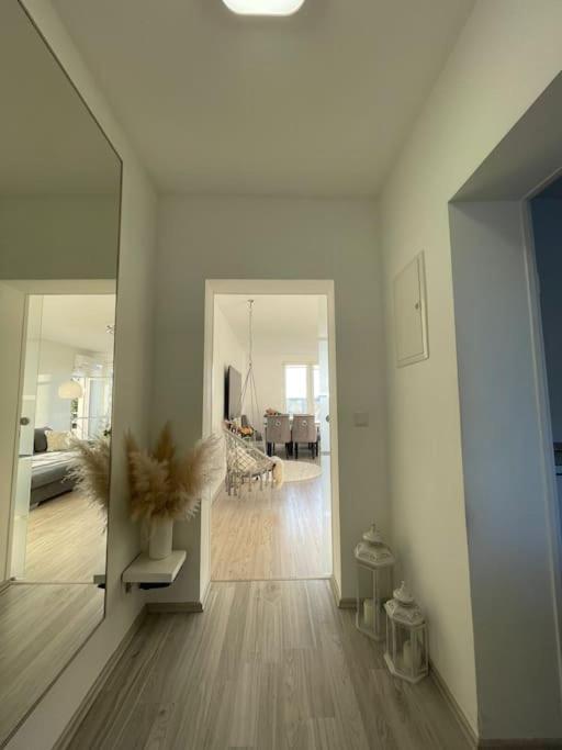 Apartment Messe/airport Elegant *